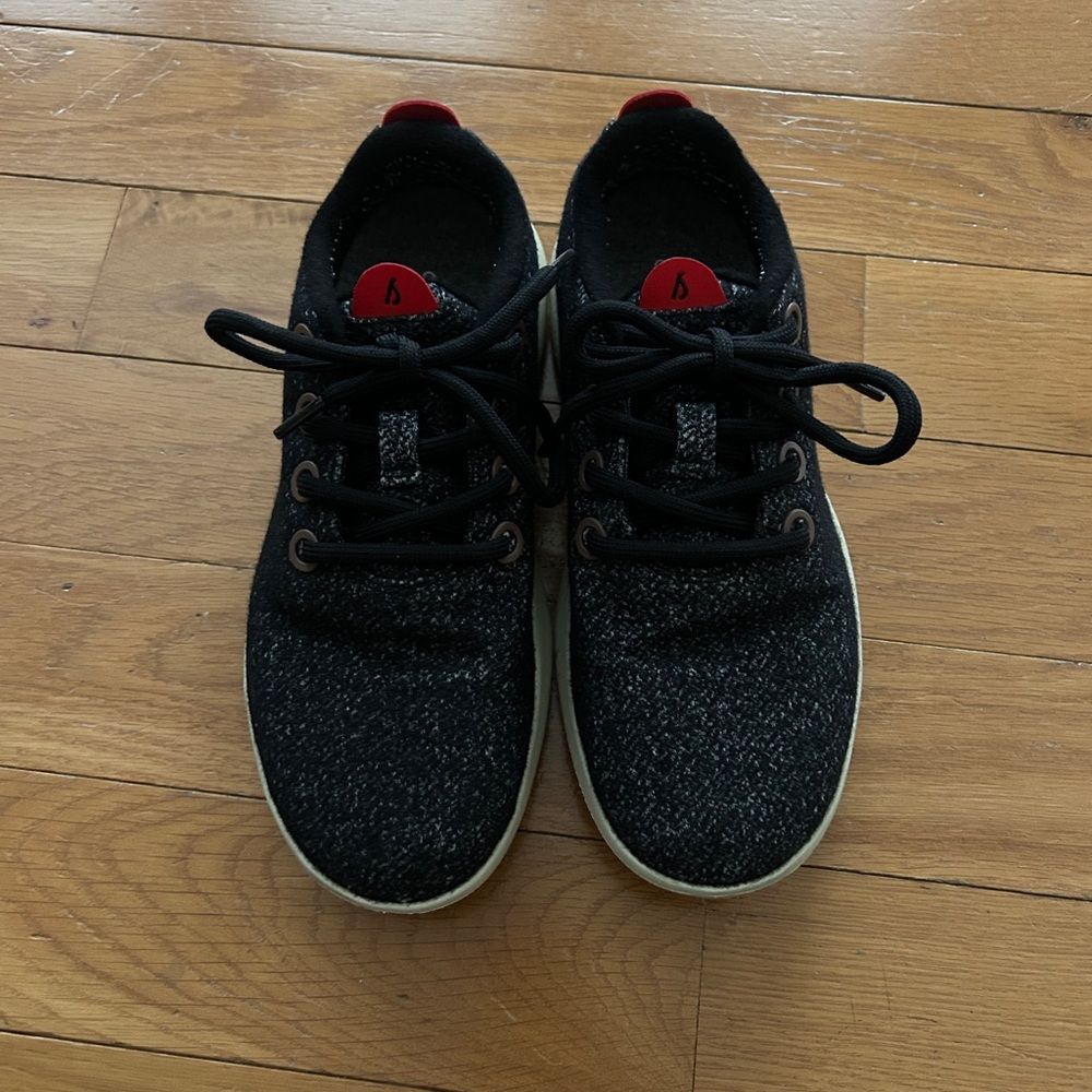 Allbirds Wool Runner Mizzle Shoes Women Size 8 Dark Gray Red Lace Up Tie - Picture 4 of 11